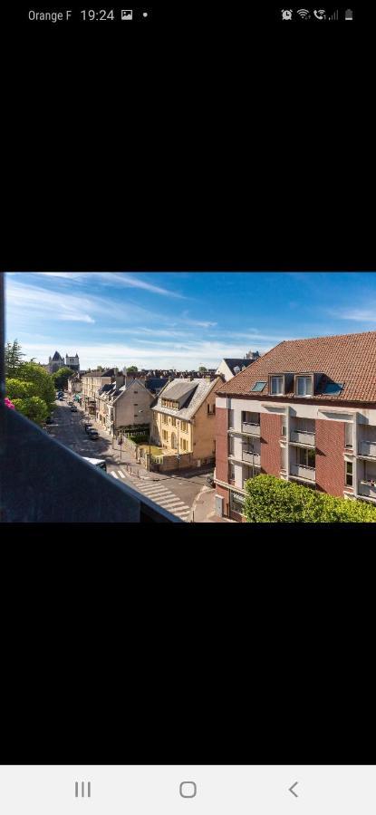 A Stondeta Apartment Beauvais Bagian luar foto